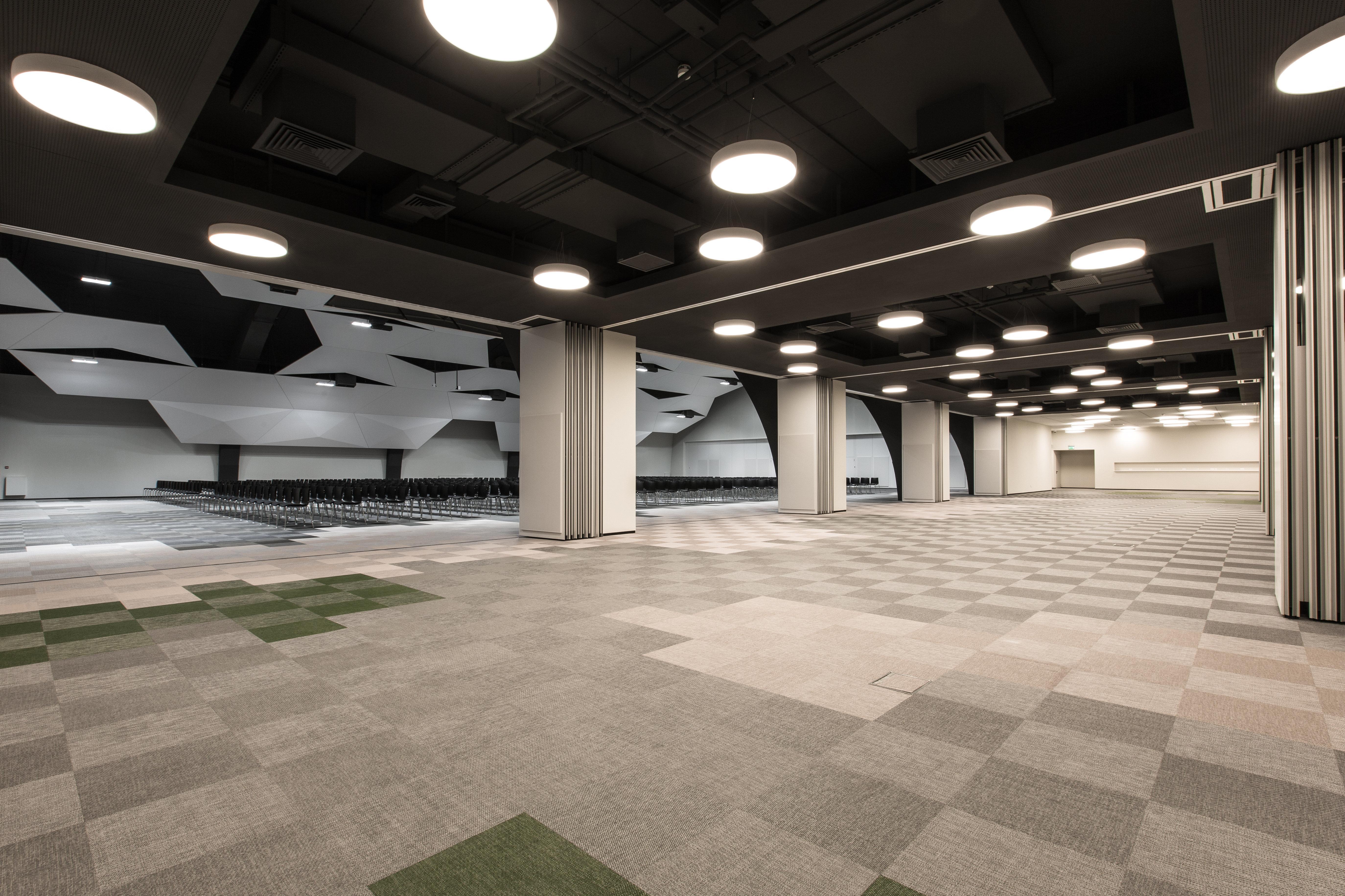 Intercontinental Malta By Ihg Hotel Saint Julian's Bagian luar foto The interior of the convention center